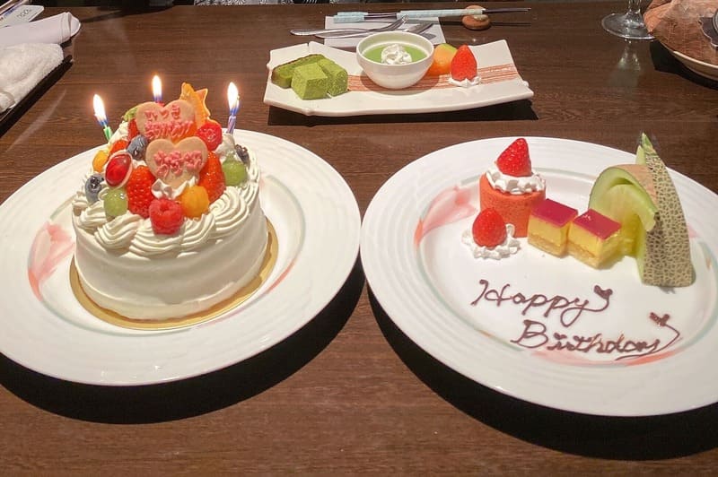 大東館の誕生日ケーキ